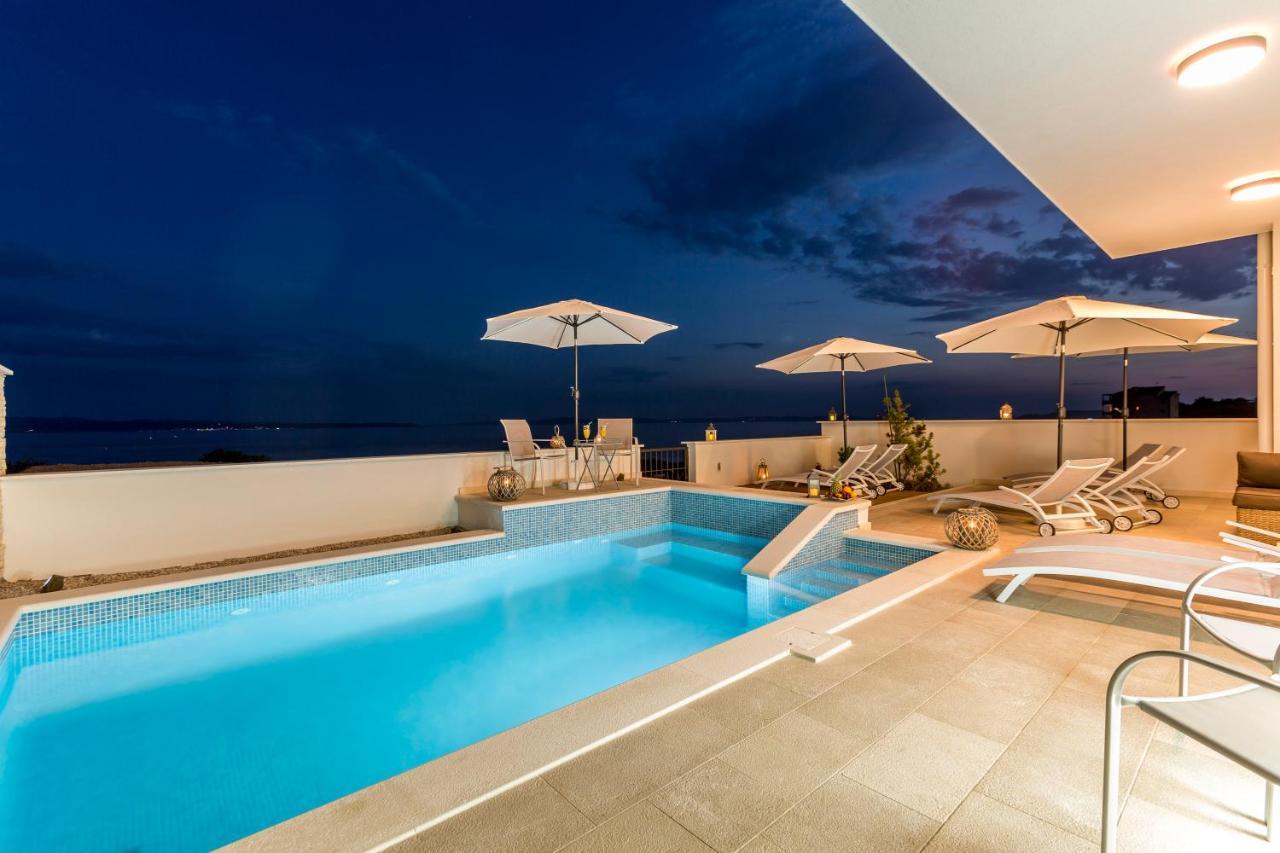 Luxury Villa Bello Horizonte With Swimming Pool Split Eksteriør bilde