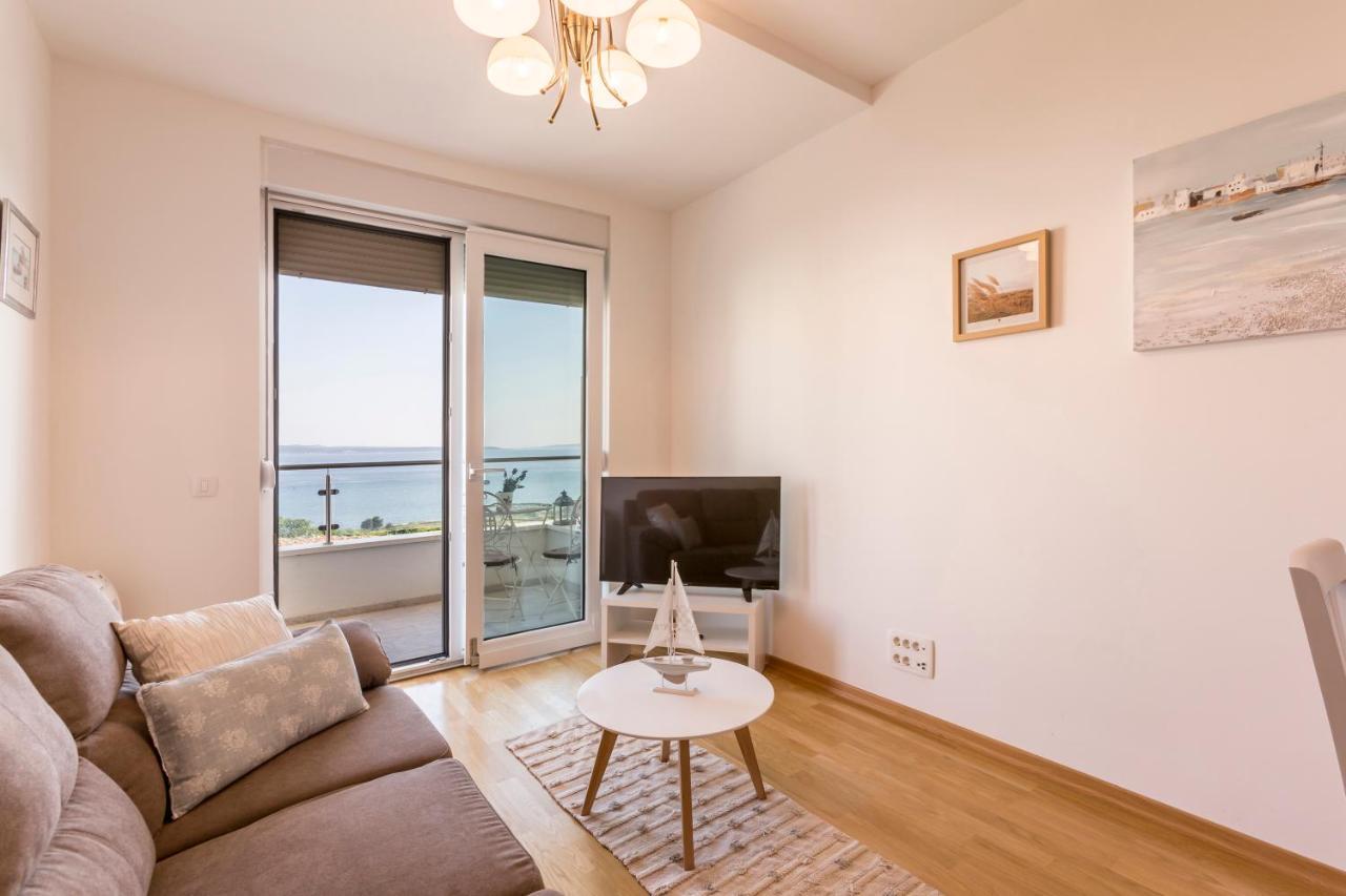Luxury Villa Bello Horizonte With Swimming Pool Split Eksteriør bilde