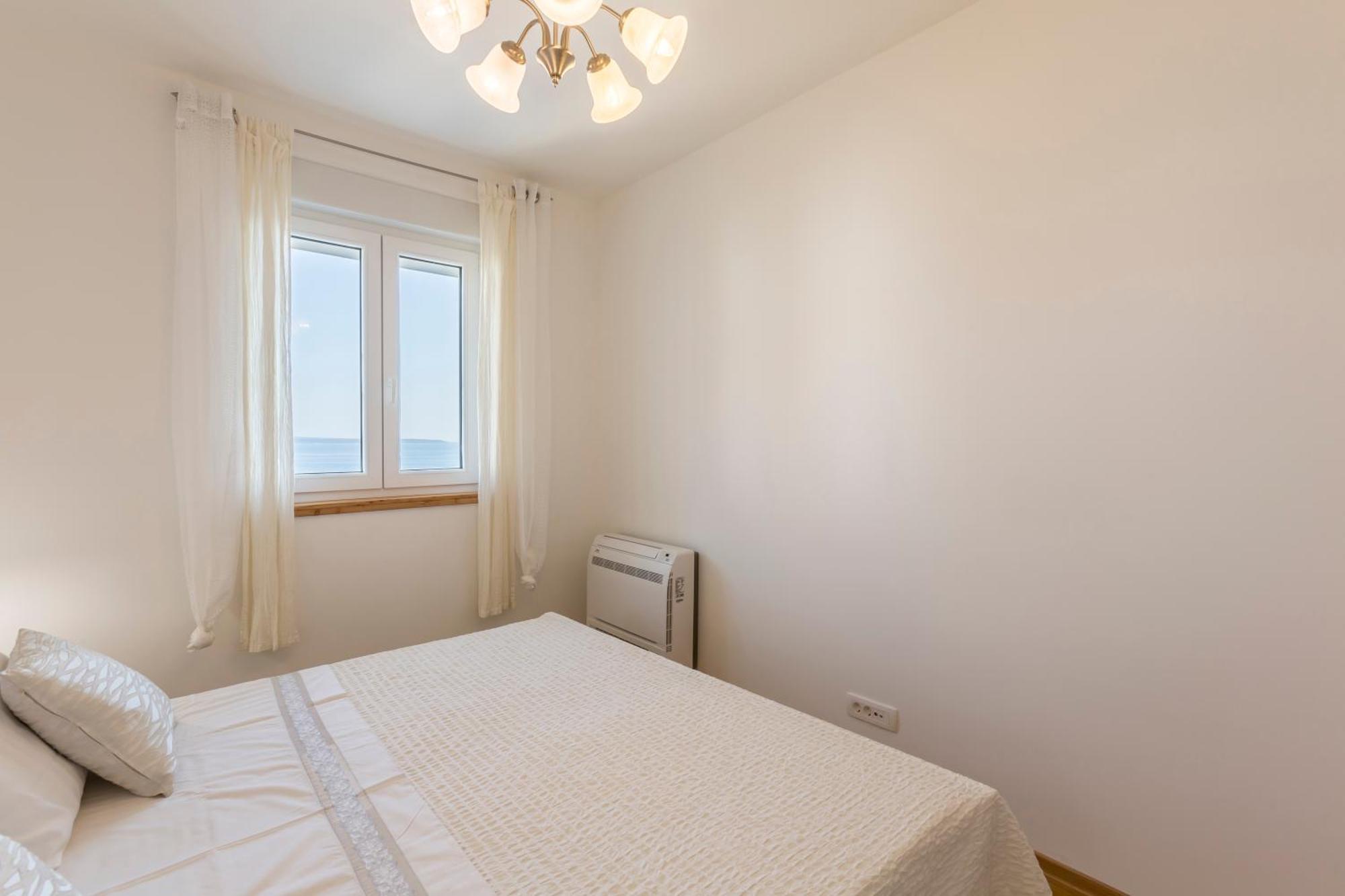 Luxury Villa Bello Horizonte With Swimming Pool Split Eksteriør bilde