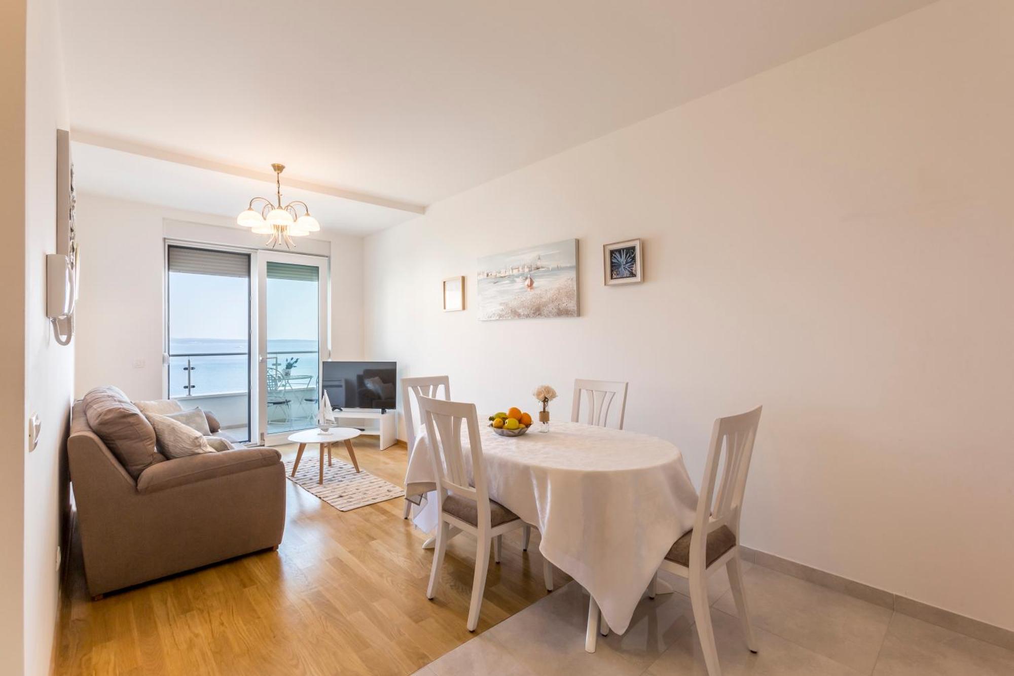 Luxury Villa Bello Horizonte With Swimming Pool Split Eksteriør bilde