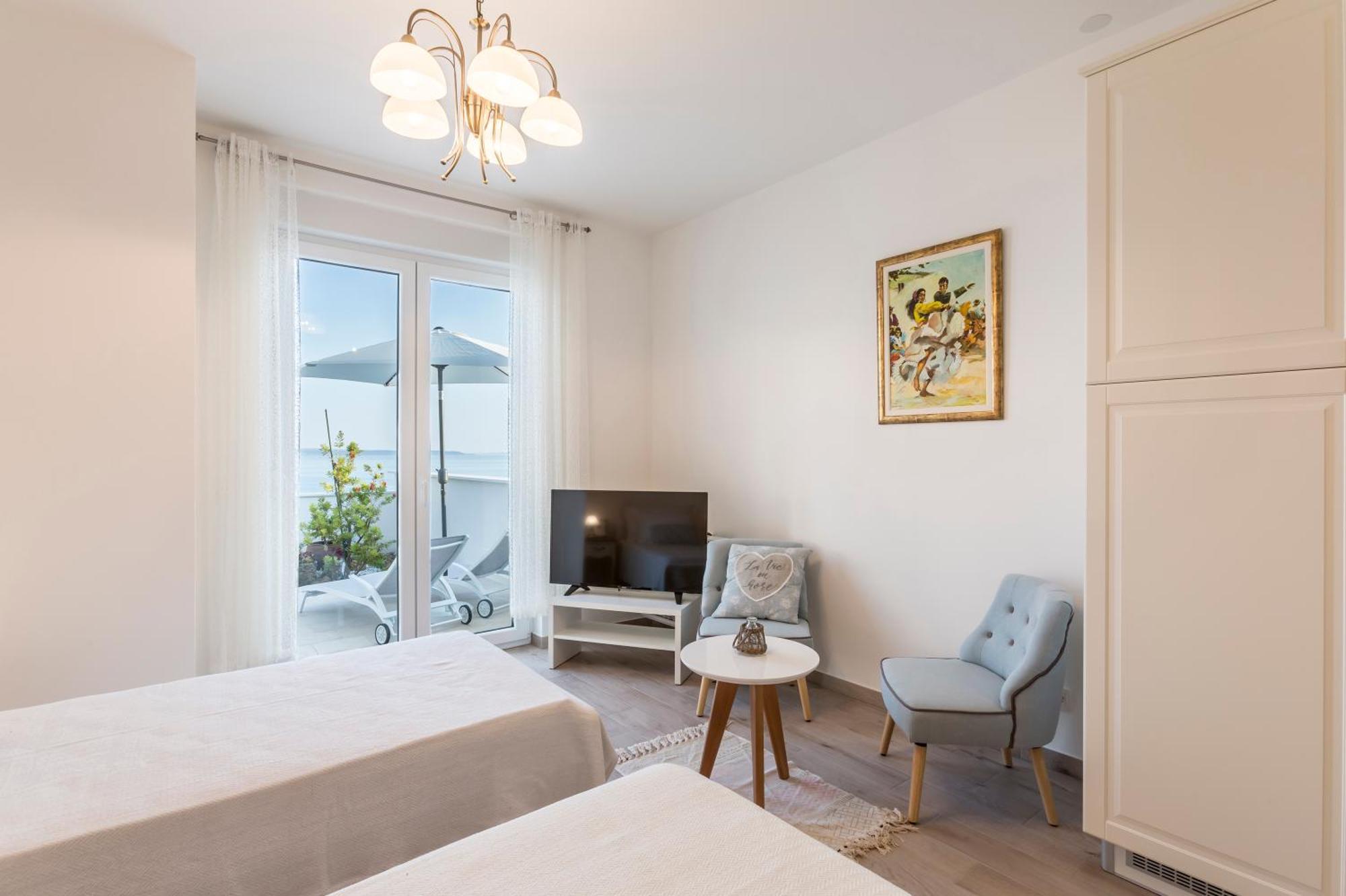 Luxury Villa Bello Horizonte With Swimming Pool Split Eksteriør bilde